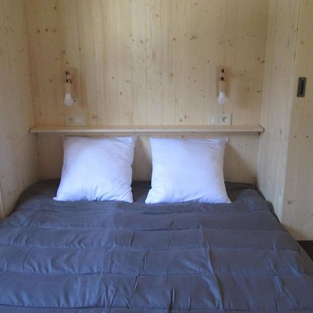 Camping La Borie Basse Condat  Buitenkant foto