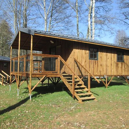 Camping La Borie Basse Condat  Buitenkant foto